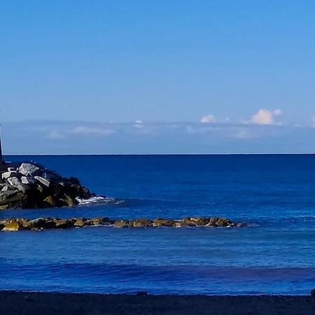 شقة Casa Al Mare A ريكّو المظهر الخارجي الصورة